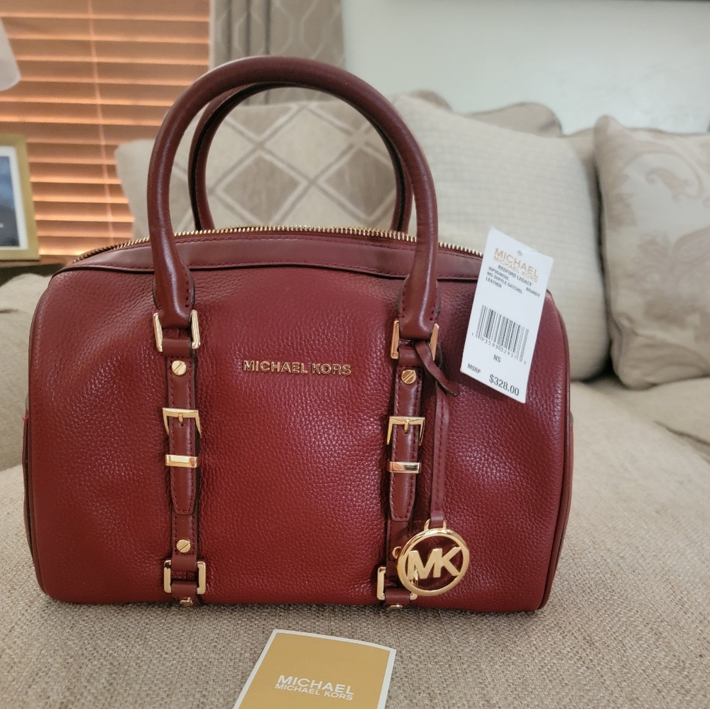 New, Michael Kors Bedford handbag